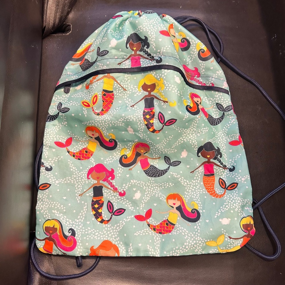 Mermaid Drawstring Backpack 18" x 13" Multi-Ethnic Maids Thirty-One